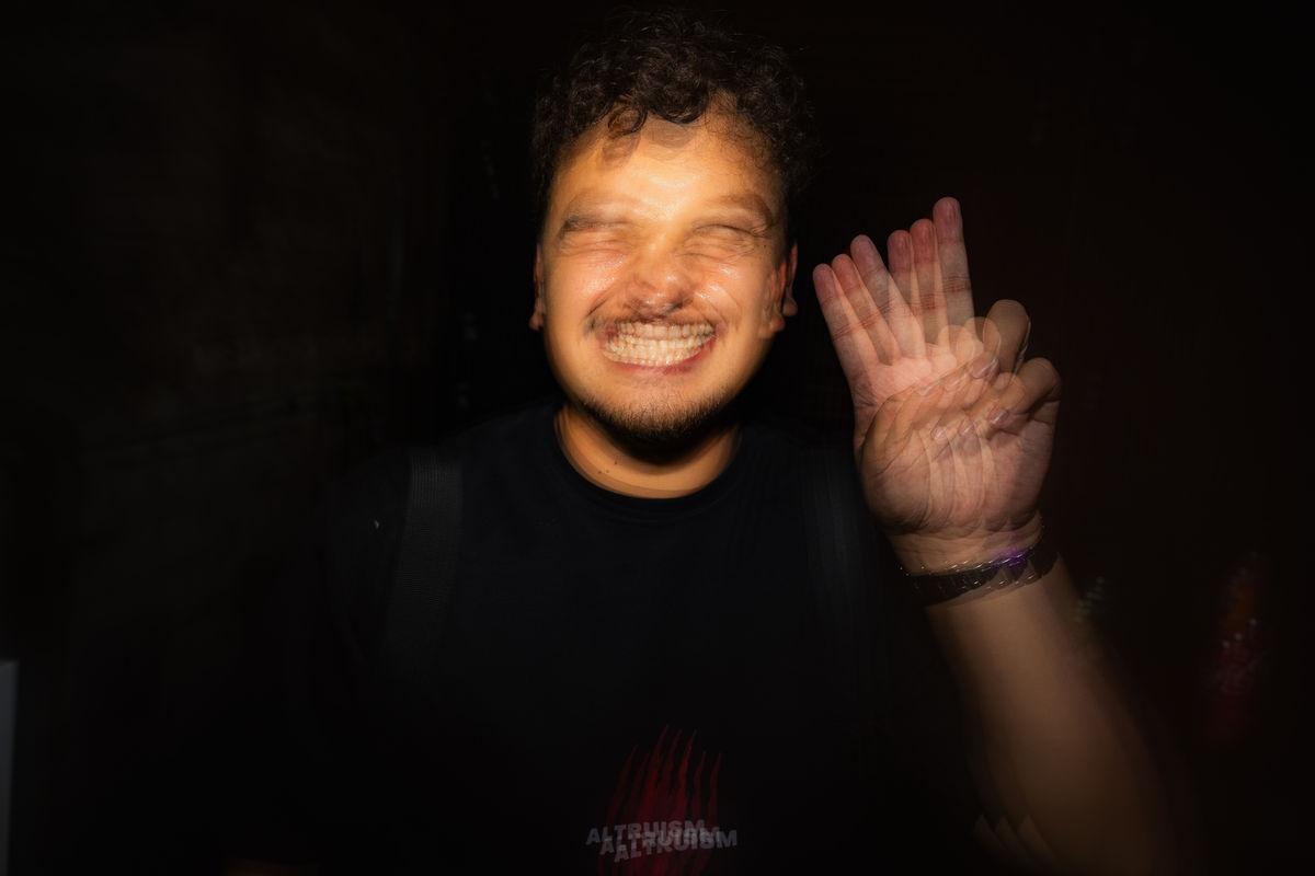 Loading... just a sec